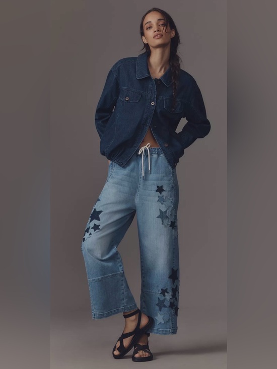Pilcro Denim - Pilcro Anthropologie Izzie Relaxed Pull On Frayed Stars Patch Barrel Jeans Small